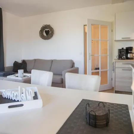 Welcome In - Kleine Auszeit - Zentrum Von Mit Balkon Apartament *