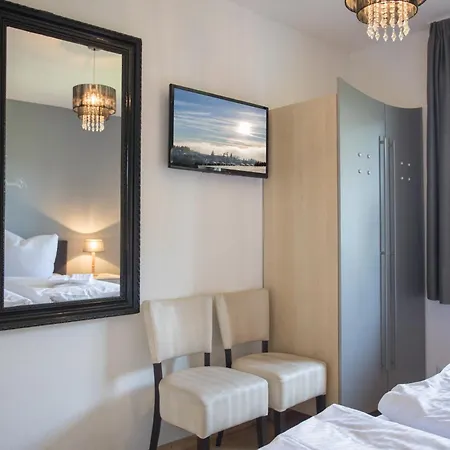 Welcome In - Kleine Auszeit - Zentrum Von Mit Balkon Apartament